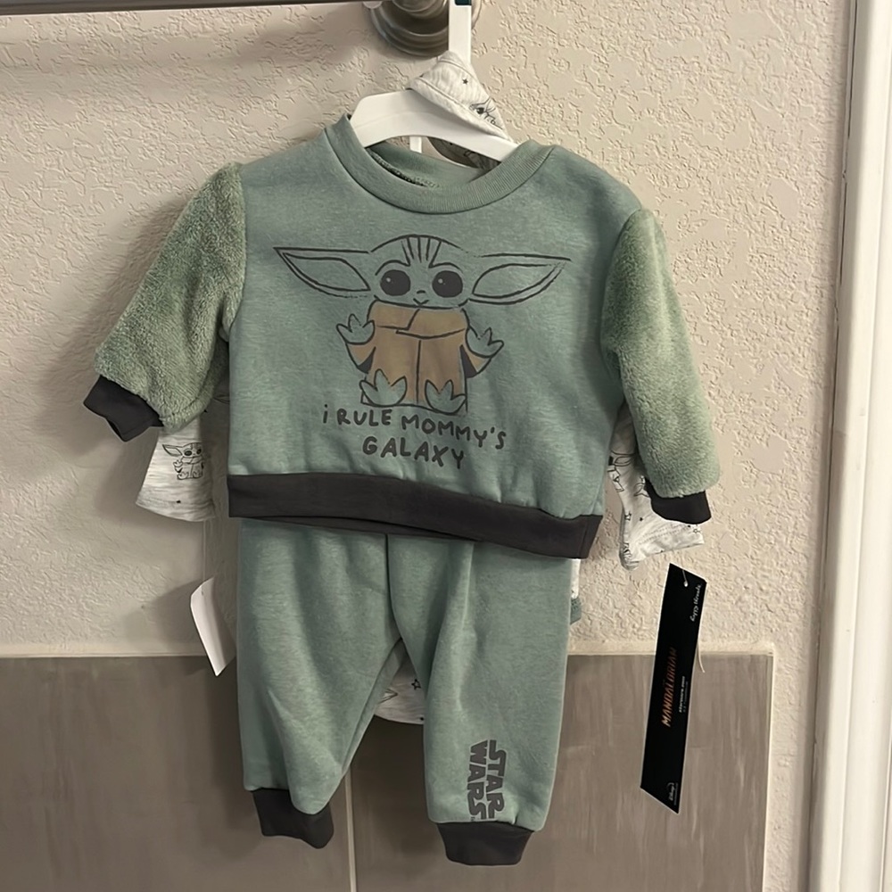 NWT Star Wars 0-3 month outfit
